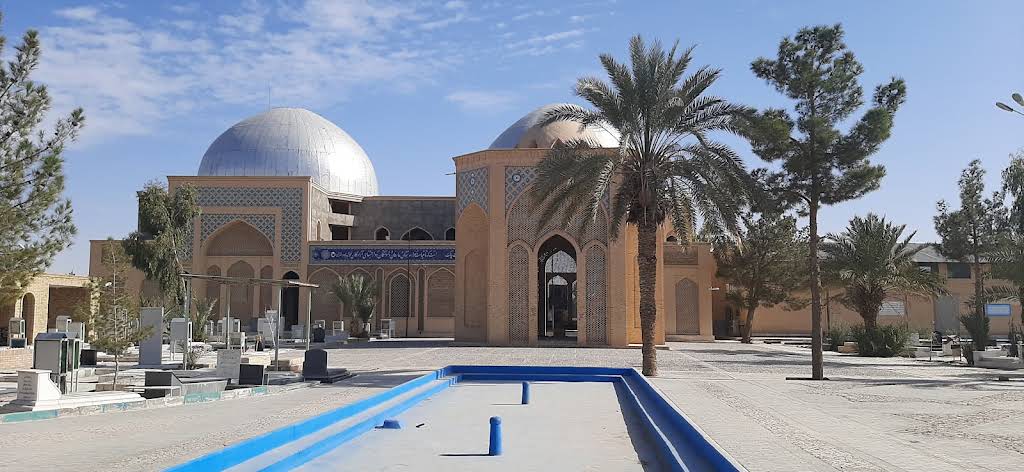 تصویر آرامگاه اردکان